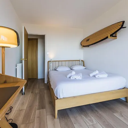 Апартаменты Blue Uhaina Keyweek Sea View Downtown *