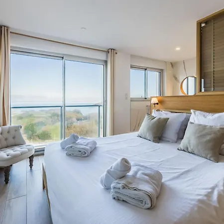 Апартаменты Blue Uhaina Keyweek Sea View Downtown Биарриц