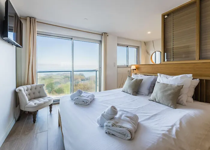 Apartment Blue Uhaina Keyweek Sea View Downtown Biarritz