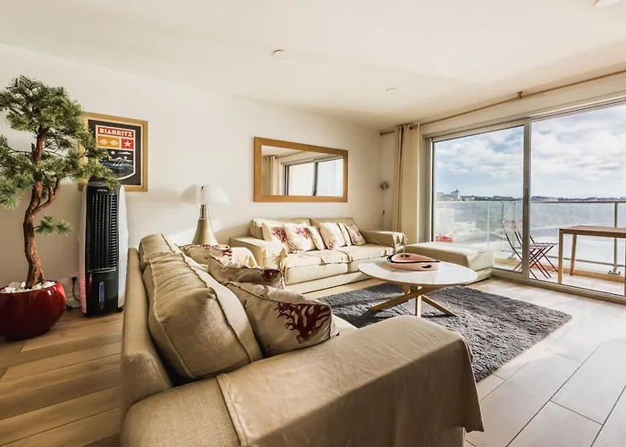 Blue Uhaina Keyweek Sea View Downtown Апартаменты